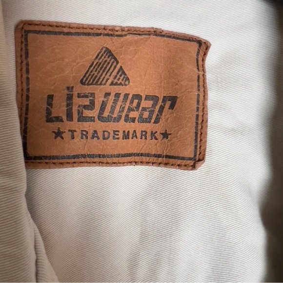 Vintage LizWear Safari Khaki Jacket with Belt - Picture 5 of 14
